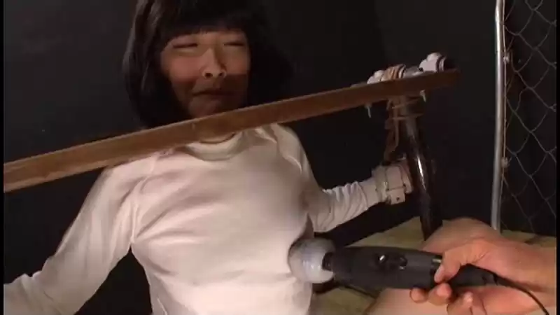 SUPER JUICY SHIJIMI 蜆 ～純真美少女拷問絵巻～ 芦田知子