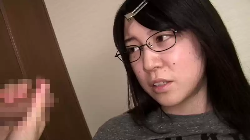 地味子は隠れ巨乳 33 ななみ