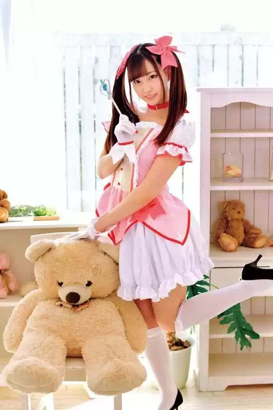 【神コス美少女】魔法少女と生中出しSEX 美谷朱里
