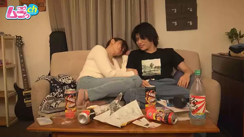 ニンゲン観察 「行くとこないなら僕の家に来ますか?」夫と喧嘩し家出してきた無防備すぎるおっとり美人天然奥様は、流れに流され生チ●ポむしゃぶり無自覚不倫性交でイキまくる