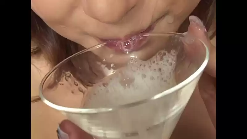 【AIリマスター版】天然ごっくん少女 nao.