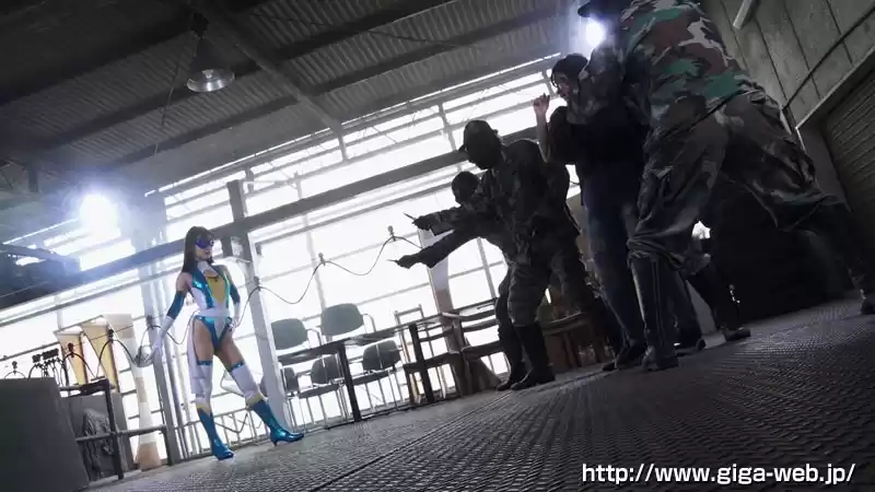 レイストーム 美谷朱里