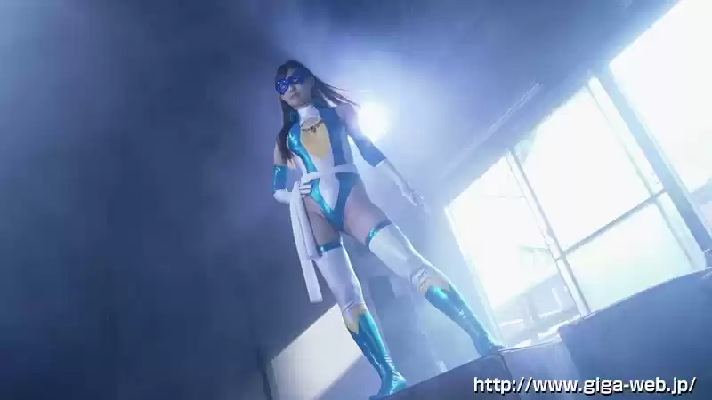 レイストーム 美谷朱里