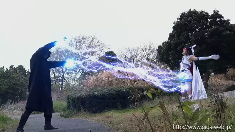 魔法美少女戦士フォンテーヌVS絶倫仮面【後編】 淫靡、スーパー絶倫仮面の艶笑 朝日しずく