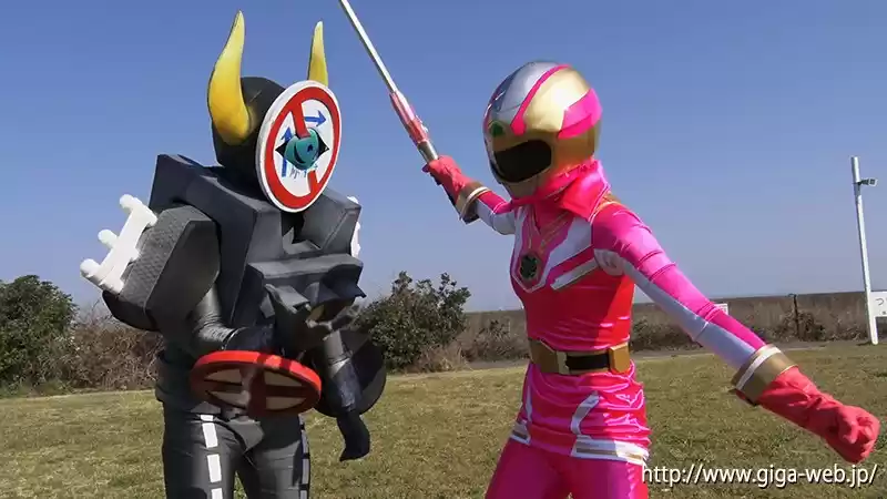 宝玉戦隊ルミナスX第1部 ~ルミナスピンク大狂乱 恐怖のシグナル地獄~ あゆみ莉花