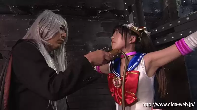 HEROINE陥落倶楽部14 美少女戦士セーラーディアナ 泉りおん