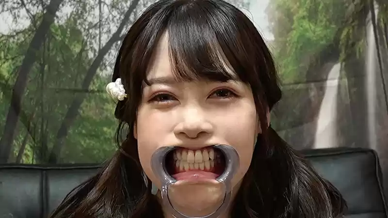 ～喉奥姦通～ イラマチオ 恵沙也加