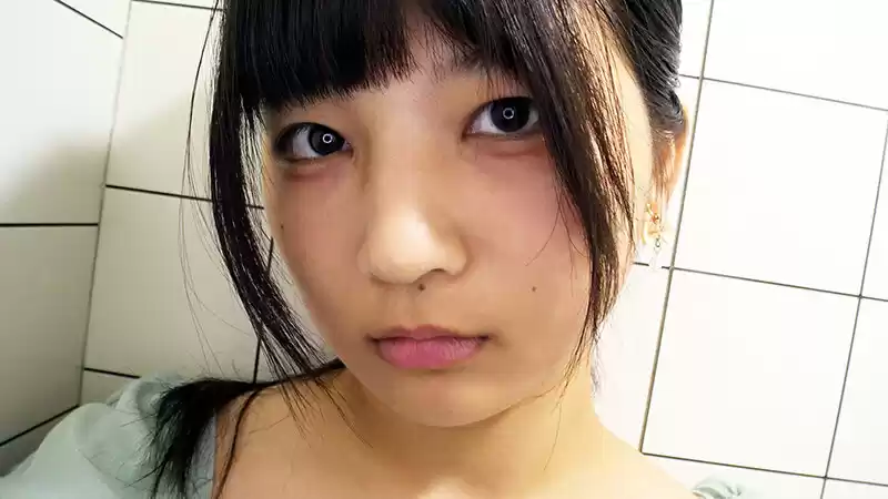 街でエロいお姉さんに誘われ…一滴残らず絞り取ってあげる 柊みおり