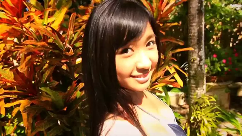 Nana2 再臨の美乳天使・小倉奈々