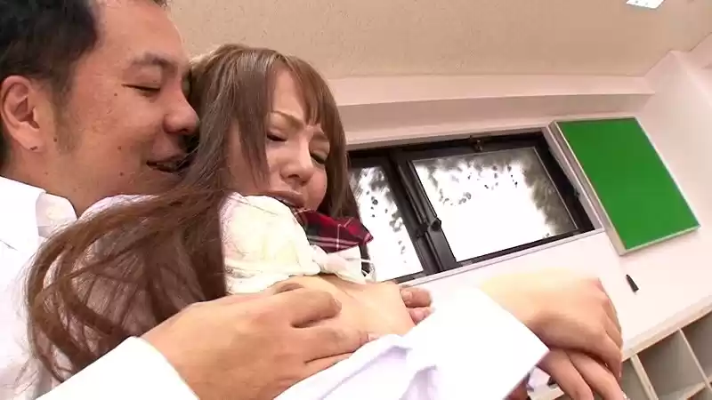 転校生はハーフで美少女で超ドM 野々下クララ