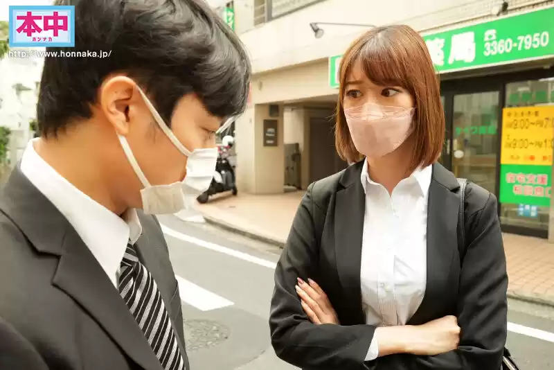 僕だけが知っている女上司の裏顔。 会社ではニコリともしないのに社外デートではニヤニヤと僕の舌がバカになるまで猛烈クンニ指導＆寸止めフェラで我慢できたらご褒美ナマ中出し 人事課主任・教育指導 すみれさん 黒川すみれ