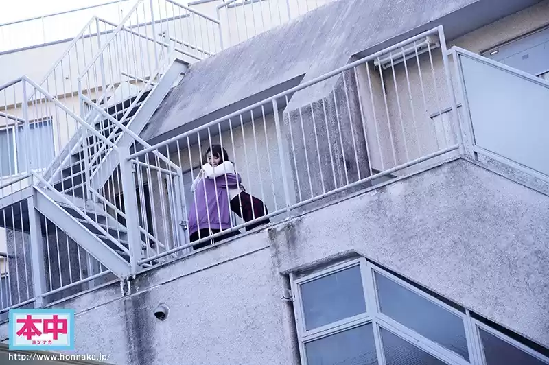 僕の彼女を奪い去った不感ヤリチン女がチ○ポに負けた日。 椎名そら