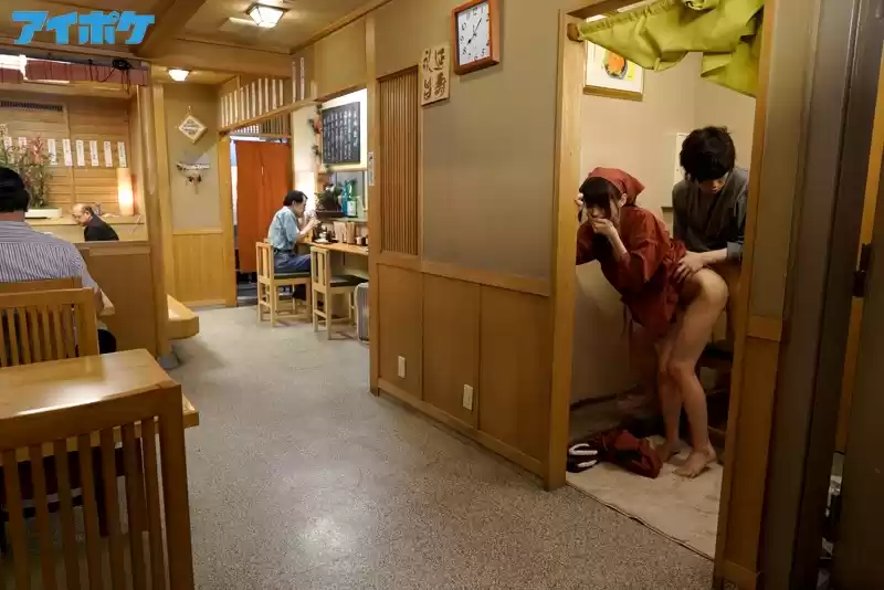 クレームを言えば誰でもヌイてくれるとネットで炎上した居酒屋店員 希島あいり