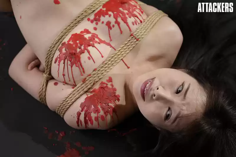拷問志願 美波こづえ