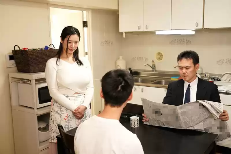 兄貴の嫁のパイオツを、僕は毎日揉んでいる。 春菜はな