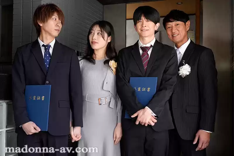 息子の友人ともう5年間、セフレ関係を続けていますー。 年下の子と不埒な火遊び…中出し情事に溺れる私。 春原未来