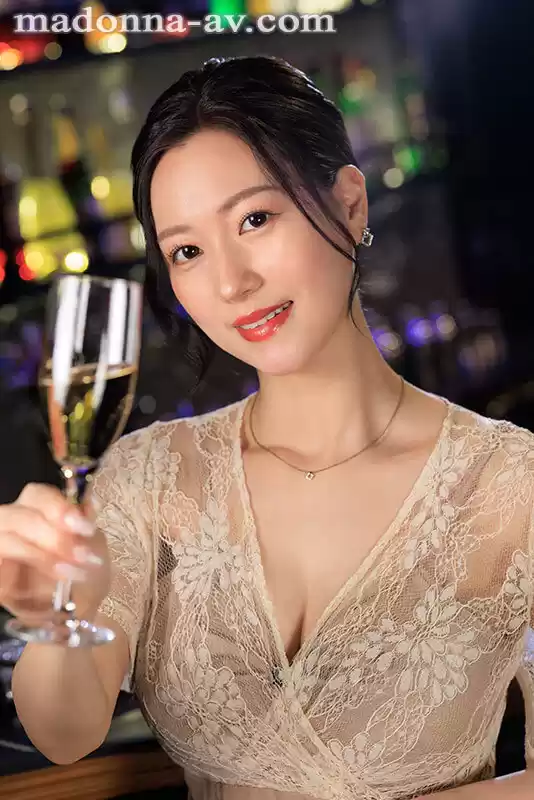 【VR】超高画質8K 初VR岬ひかり「終電、なくなっちゃったみたいですね…。」 結婚式の二次会終わり 新婦の友人・ひかりさんと まさかのワンナイトラブSEX