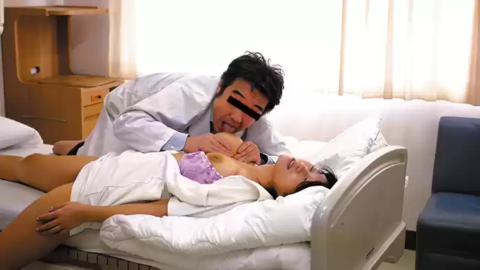 美人巨乳看護師ばかりを狙った同僚医師による昏●レ●プ動画 美波もも