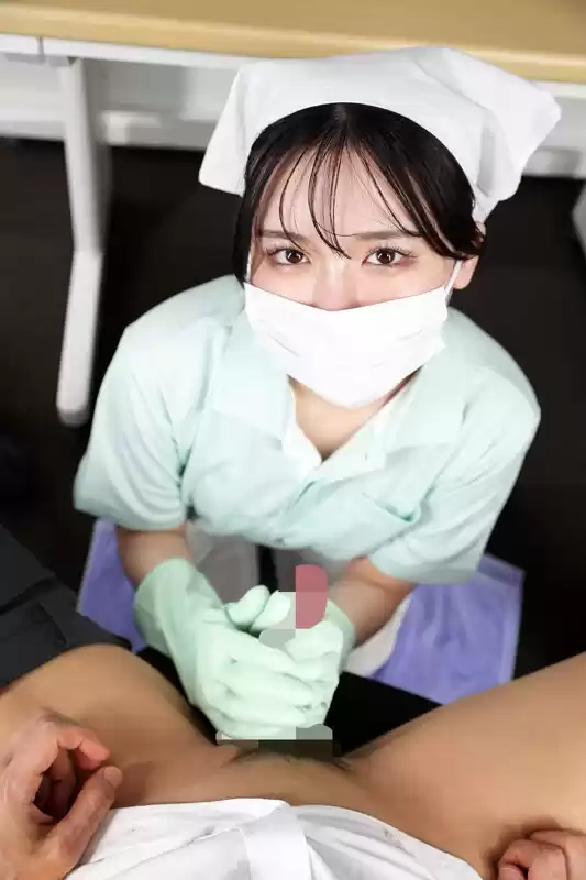 【VR】「お仕事頑張ってくださいね◆」オフィス清掃員のご褒美SEXがエロ過ぎて毎日朝5時に出社しています! 黒島玲衣