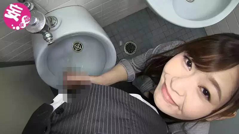 肉感！OL倶楽部3～レンタルOL百合香（Gカップ）・アナタ専用巨乳OL付き会員制セクハラオフィス～ 葵百合香