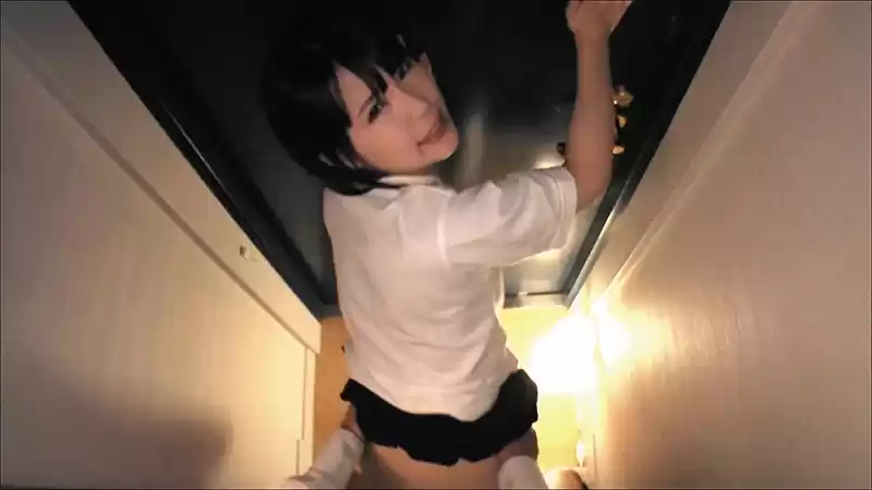 完全主観 真面目な優等生女子生徒はデカチン先生の事が大好き 天然Fカップ新人 横宮七海