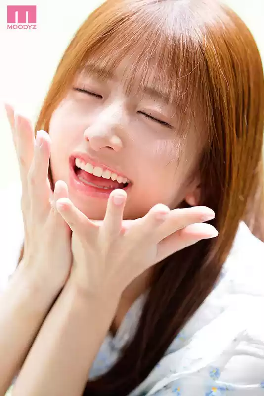 【VR】ドキッとする距離感 スッと懐に入ってくる人懐っこさ 圧倒的‘彼女感’ 真ヒロイン 川口桜 VR解禁