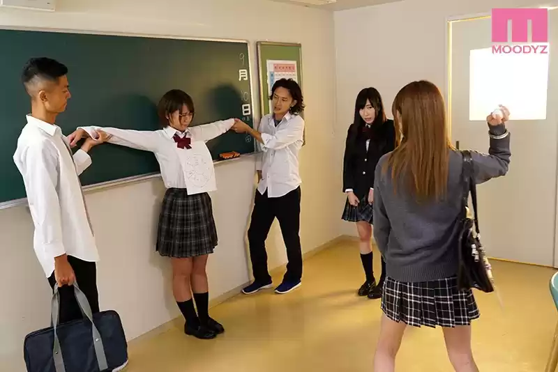 苛めっ娘ヤンキーをクラス全員で協力して禁欲中出し輪●で孕ませるまでの七日間計画 咲々原リン