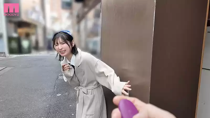 羞恥衣装でドッキドキ街ブラ即ズボ中出し散歩 仲村みう