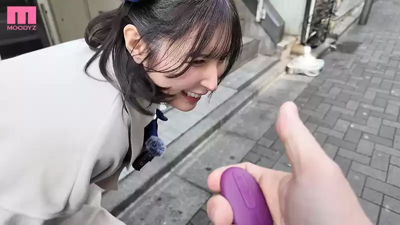 羞恥衣装でドッキドキ街ブラ即ズボ中出し散歩 仲村みう