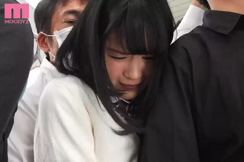 満員痴●アクメ-逃げ場無し大量オヤジ輪●- 志田雪奈
