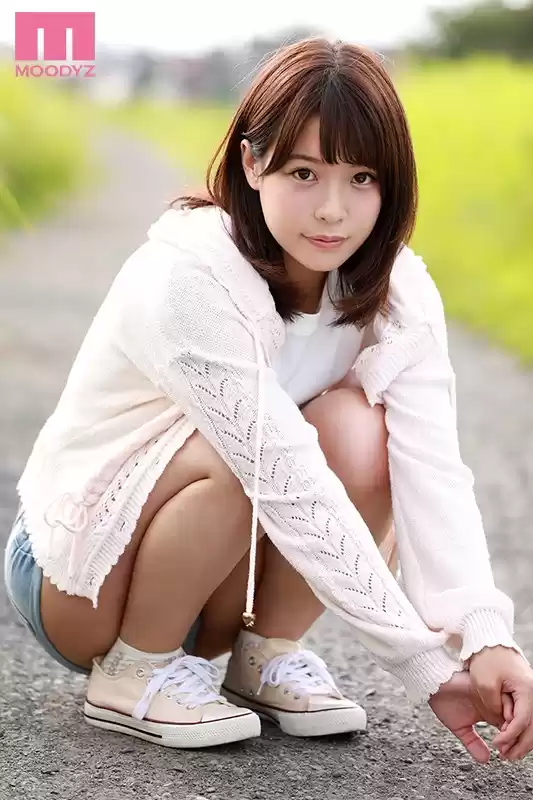 新人AVデビュー19歳八木奈々 新世代スター候補10年に1人の純真ピュア美少女