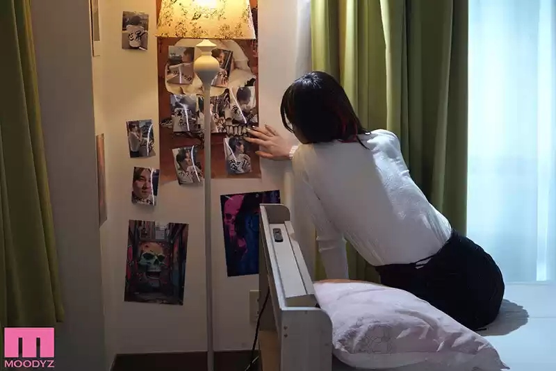 シリーズ累計400，000部超 めちゃエロいけど誘いに乗ったら破滅しそうな子 実写版 SNSへ掲載されるたび大バズリした話題のエロストーリーを実写化。 宮下玲奈