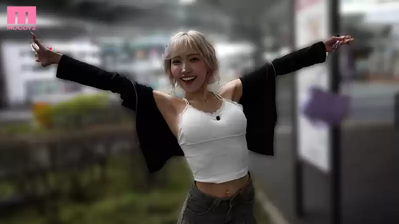地方出張先で若くて可愛いギャルビッチと相部屋お泊り不倫 バカ楽しいドライブデートしてホテルで無制限生姦1泊2日 春陽モカ