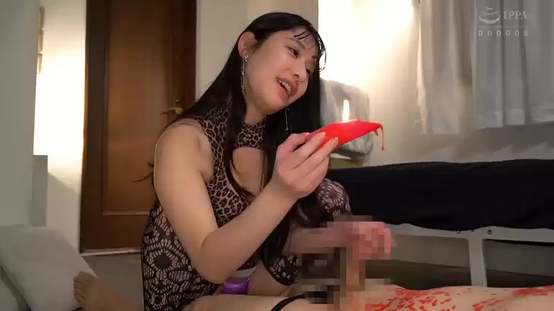 隣に引っ越してきたキレイなお姉さんが毎晩男を連れ込んでアンアン言わせてるアナル凸痴女でM男の僕はもう…。西野絵美