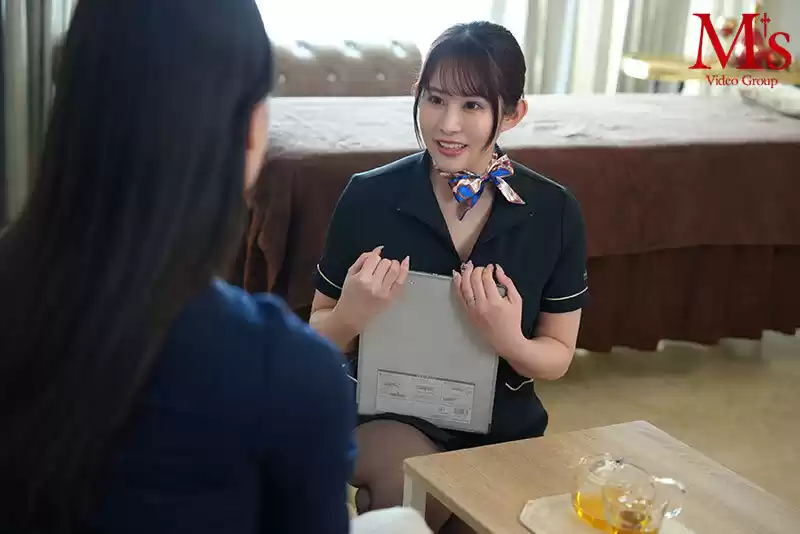 人妻自宅サロン 底辺クズ隣人の汚らわしいデカマラに堕ちた若妻エステティシャン 二羽紗愛