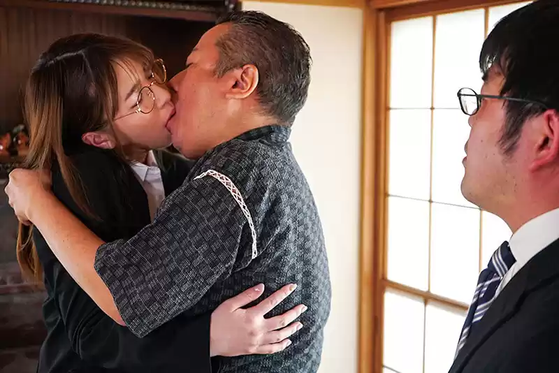連れ子NTR 母の再婚相手……義父の巨根で突かれた嫁入り前の娘 花狩まい