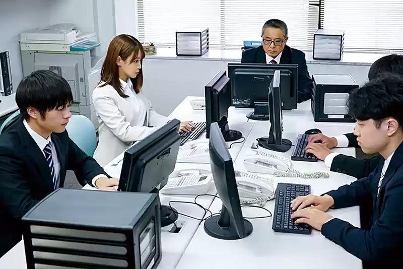 義母とのいびつな近親相姦 同族経営ファミリー企業で巻き起こる禁断のオフィス性交 蒼乃美月