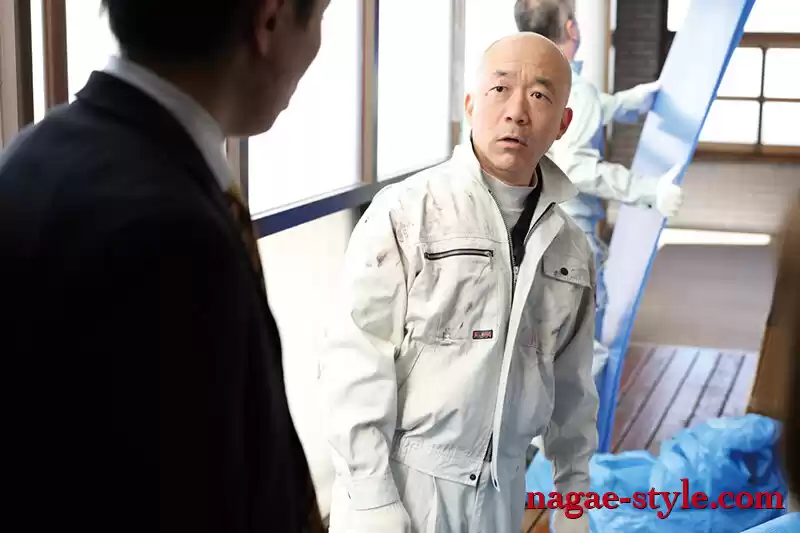 投稿実話 事件に巻き込まれた妻4 ～悪徳リフォーム会社の男たちに犯●れた妻～ 花狩まい