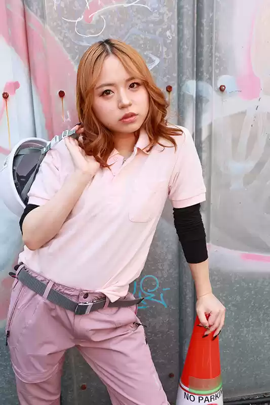 ヤンキー娘をナンパしたら実はめっぽう押しに弱くてディープフェラから中●しまでぜ~んぶOKしてくれました!(4) 菊池はる