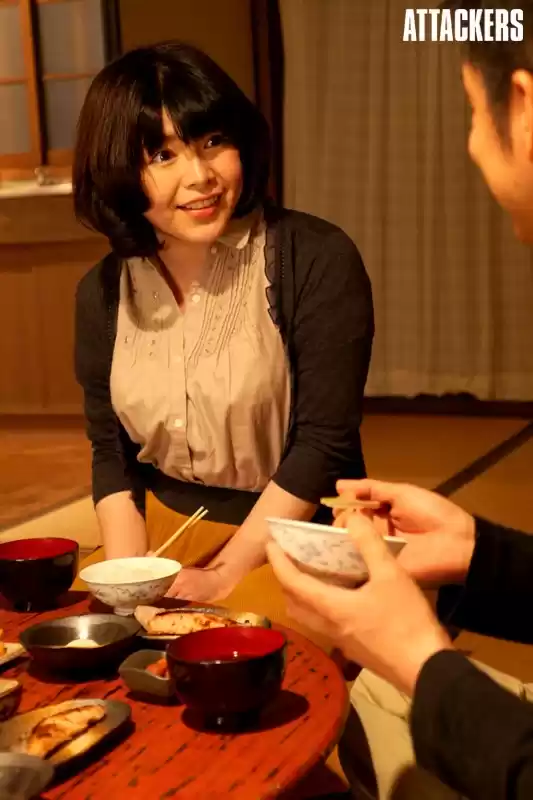 夫にそむいた背徳の肉体 緒川凛