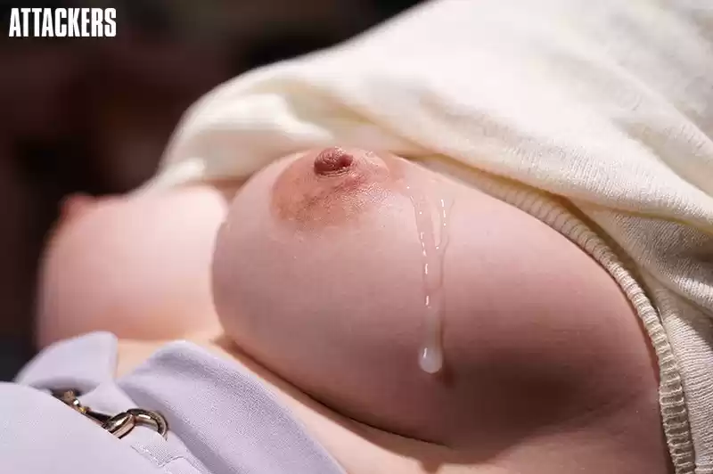餌食になった年の差婚妻の絶頂お漏らし地獄 三船かれん