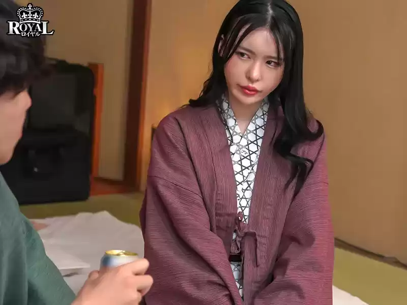 朝起きたら部屋に浴衣がはだけた後輩女子社員！いつも生意気で悪態ばかりついてくるのに、甘えてきたので… 黒島玲衣