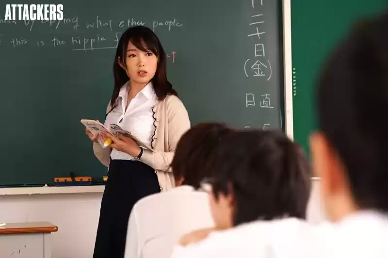 新任女教師 従属の教室 桐谷なお