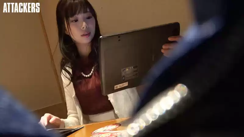 マッチングアプリの女。 こんないい女いたら即レ●プ決行です。 美波こづえ