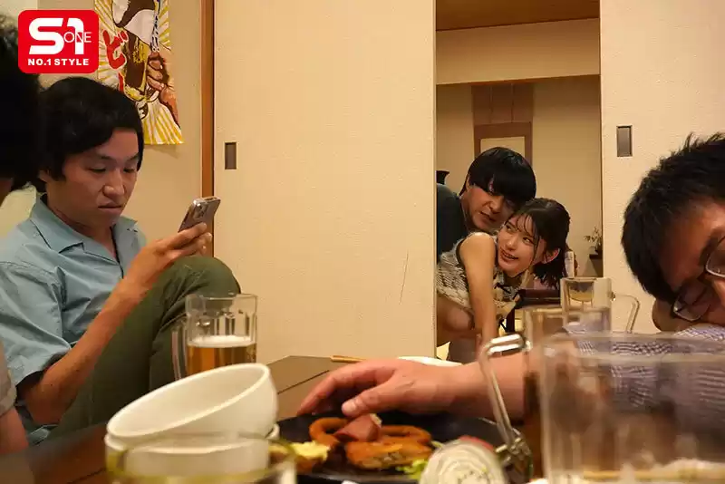 【サークル飲み会の奇跡】 サバサバで性格合わない女友達が酔って無防備になって思わず手を出した僕！するとまさかの…チ○コマ○コは相性抜群！朝までぶっ通しの以心伝心セックス。 倉木華