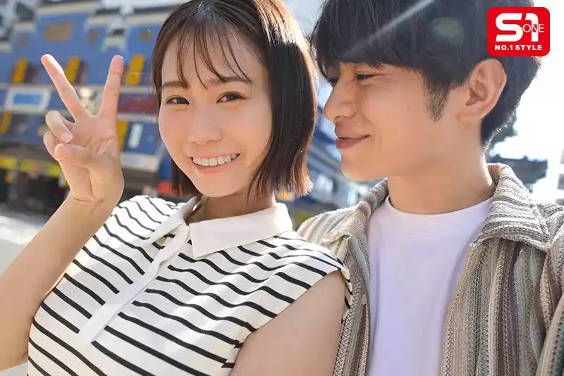笑顔の裏に隠れたエロス 僕だけに距離感近い女の子とデートして、ホテル泊まって、夜が明けるまで一晩中恋密セックスざんまい 夏生なつ