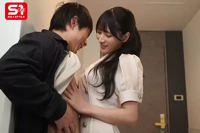 昔イジメてた地味系女子に10年後に再会したら…かわいい痴女に大変身！精子透明になるまで搾り取られたリベンジヌキ同窓会 榊原萌