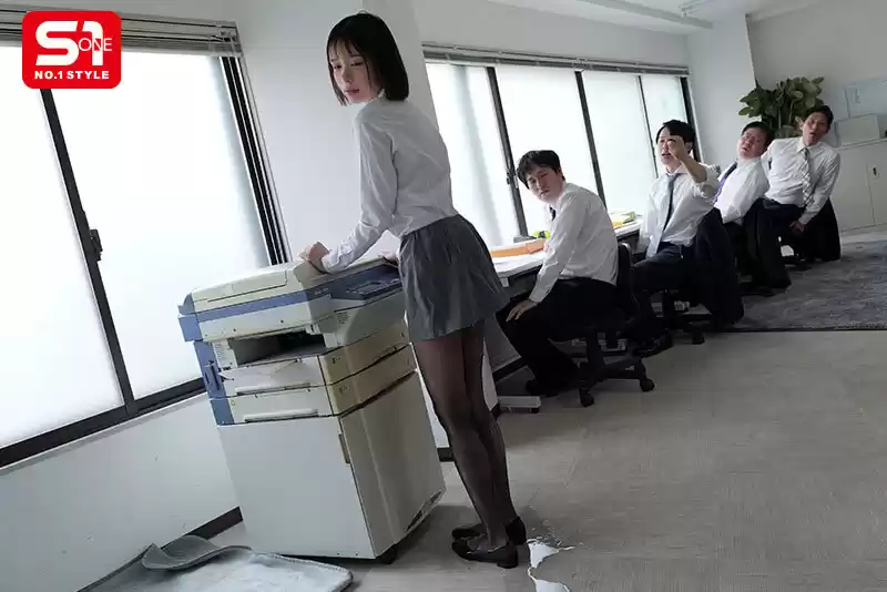 真面目な女子社員‘兒玉’さんがまさかのノルマ未達成！ペナルティのノーパン勤務に恥じらう姿がエロすぎる！ 兒玉七海