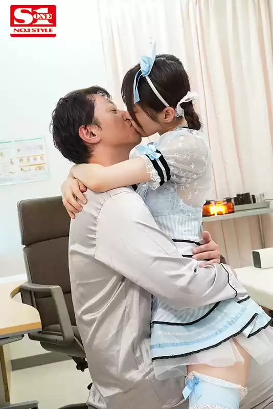 可愛い!優しい!スケベ! いつでもメンタル癒し、どこでも性欲処理、個室VIP専用ご奉仕ナース 未歩なな