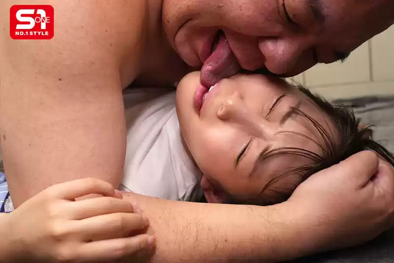 媚薬とデカチンがあればキモオジでも彼氏持ちの清楚女子を最も簡単に堕とせてぐっちゃぐちゃにできるよ 夏空りか